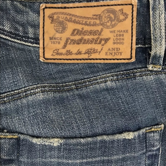 Diesel Wash 008V Strech Light Wash Jeans - Picture 5 of 6